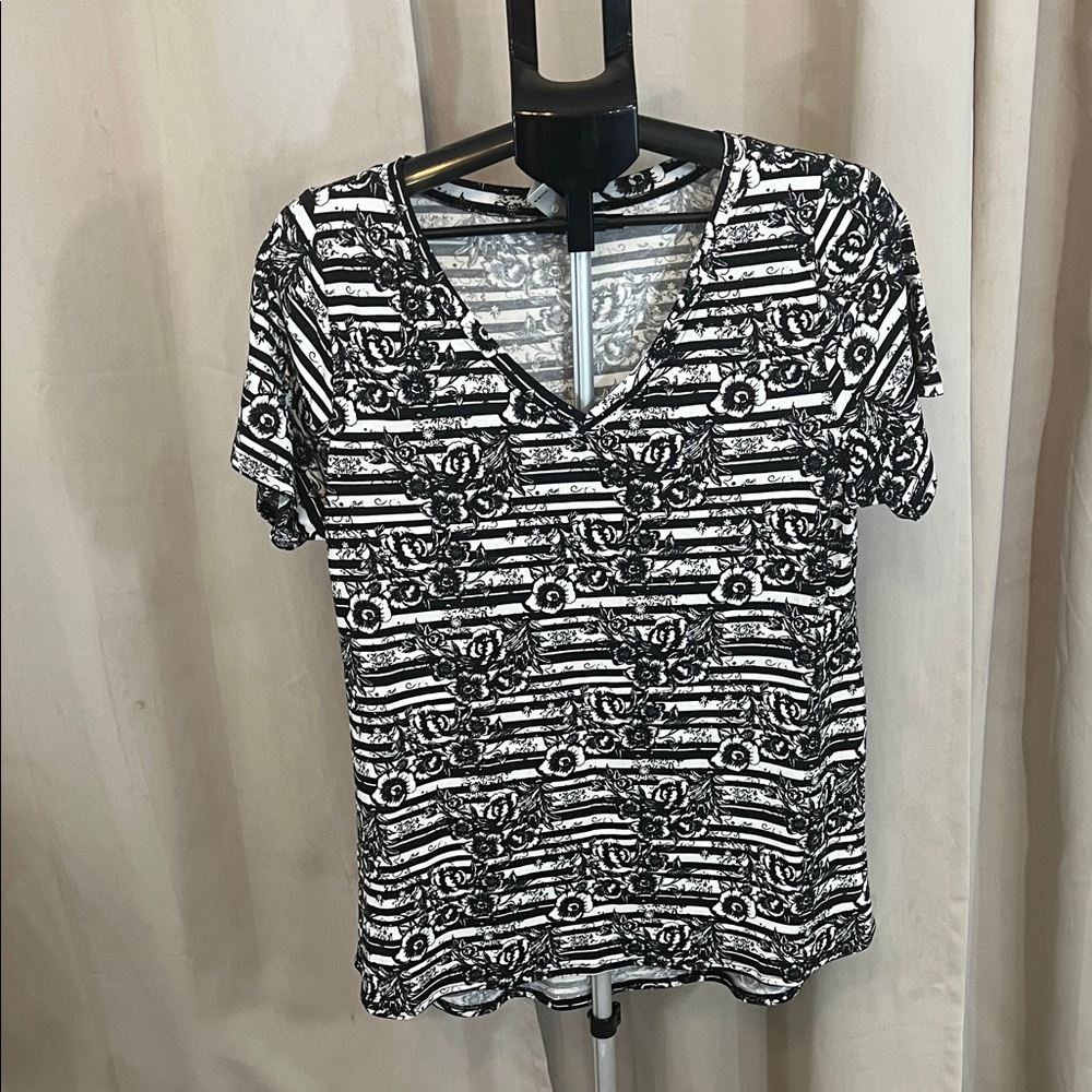 LuLaRoe Monochrome Floral Stripe Short Sleeve Tee